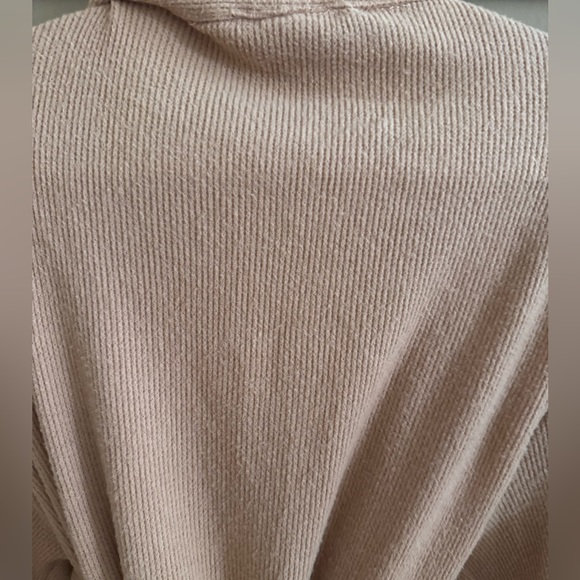 Skims Soft Lounge Robe - Picture 2 of 4